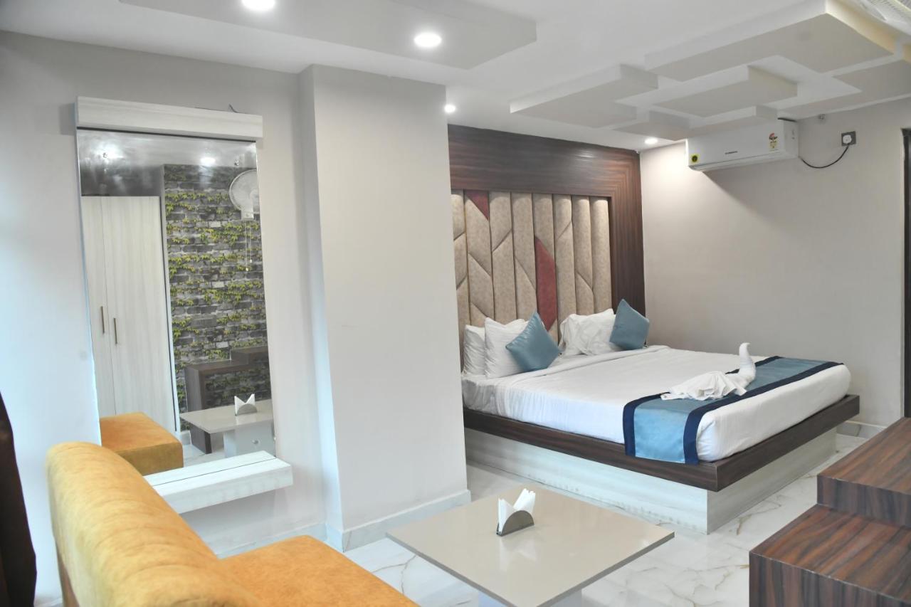 City Square Deoghar Exterior photo